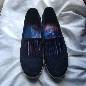 Skechers Knit Memory Foam Shoes Navy Size 10
